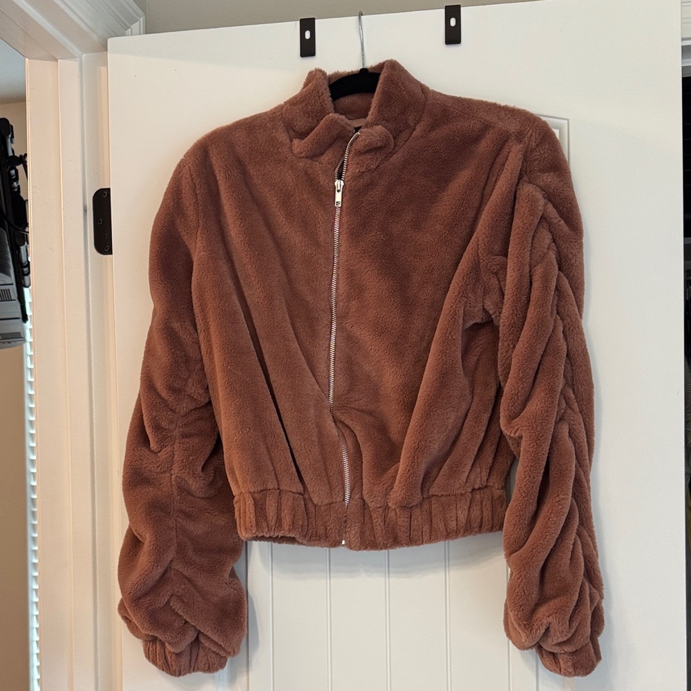 Cozy Mauve Women's Jacket